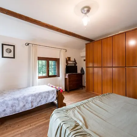 Old Well Country Mansion 3200squarefeet Villa