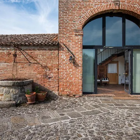 Old Well Country Mansion 3200squarefeet Villa *