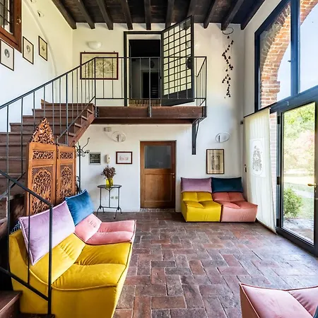 Villa Old Well Country Mansion 3200squarefeet *